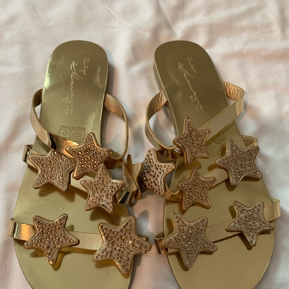 SOLD!! 🚫🚫 - Picture 2 of 4